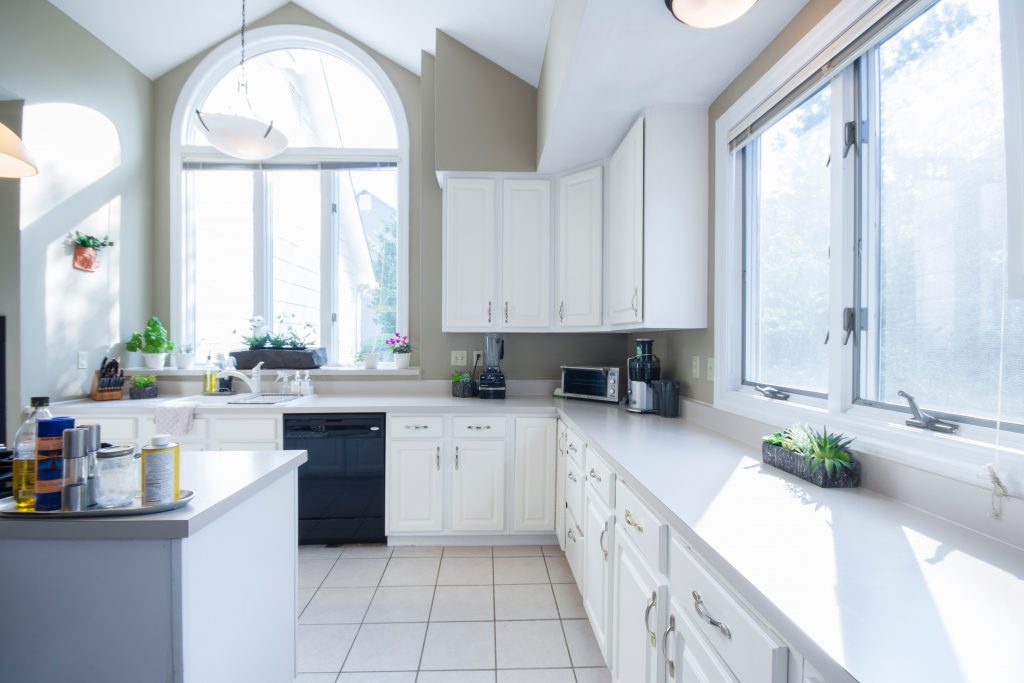 Kitchen Counters Remodeling Contractors 